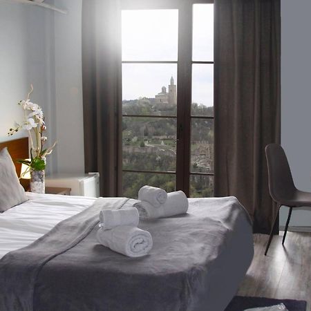 Hotel The Hill Veliko Tărnovo Esterno foto